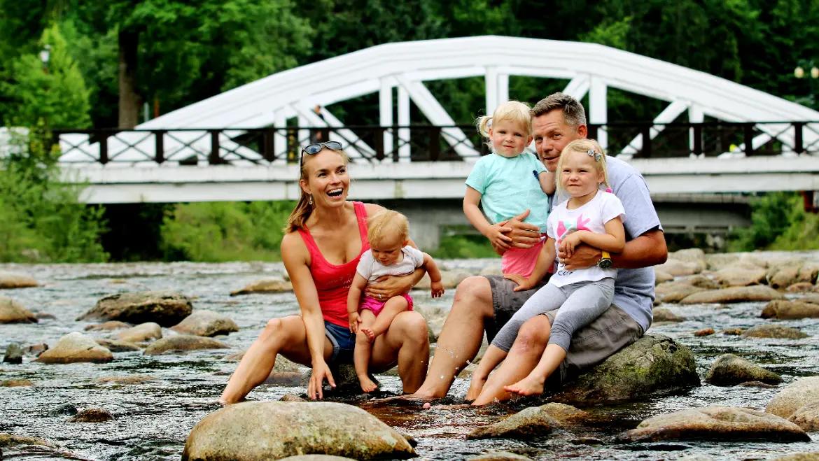 Špindlerův Mlýn with children