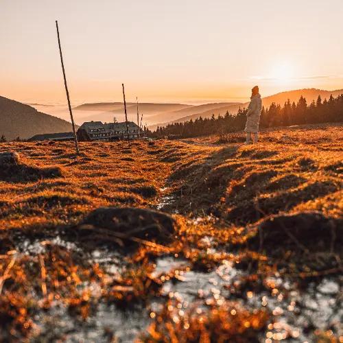 A walk between the huts above Špindlerův Mlýn