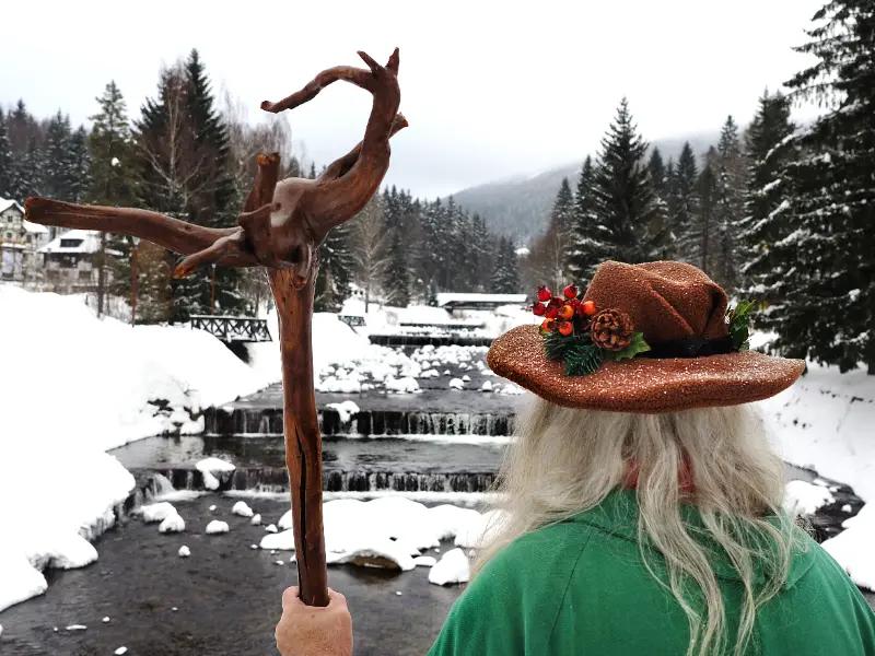 Cesta ze Špindlerova Mlýna k Dívčím lávkám